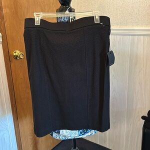Dalia Women's Black Pencil Skirt Size 10 NWT